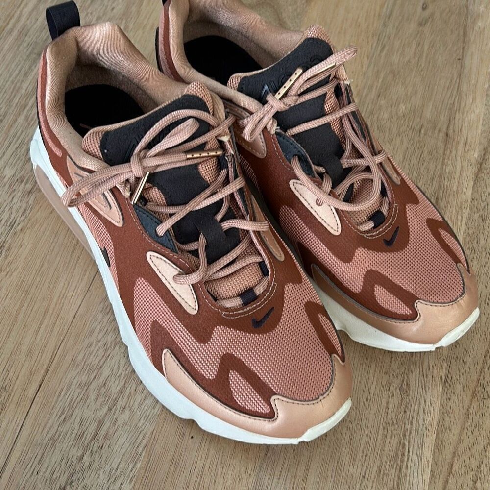 Nike air max 200 bronze redand black sneaker size 9.5